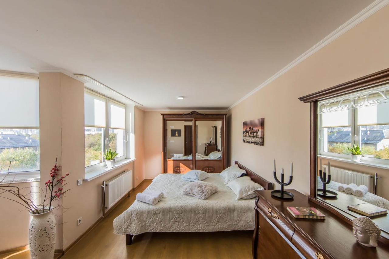 Super Comfort Flat For You Near The Metro. Kyiv Exterior photo